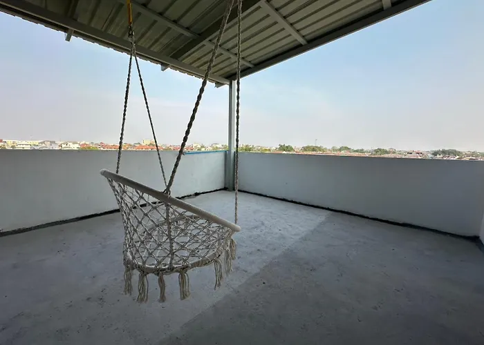 Dramatic Exit - Cozy Loft House Near Suvarnabhumi Airport Holiday home