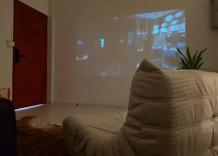 Dramatic Exit - Cozy Loft House Near Suvarnabhumi Airport *