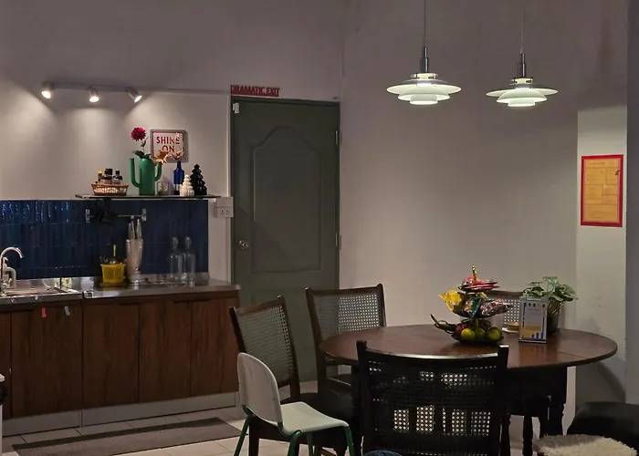 Dramatic Exit - Cozy Loft House Near Suvarnabhumi Airport * Bangkok