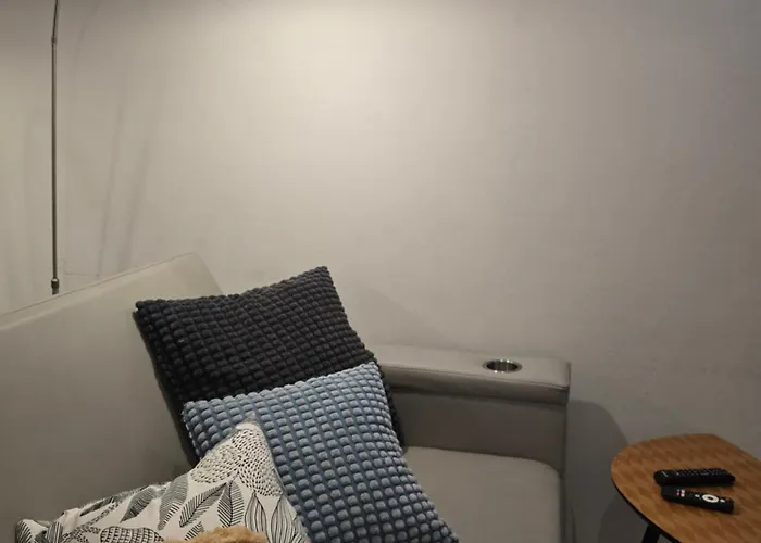 Dramatic Exit - Cozy Loft House Near Suvarnabhumi Airport Holiday home *