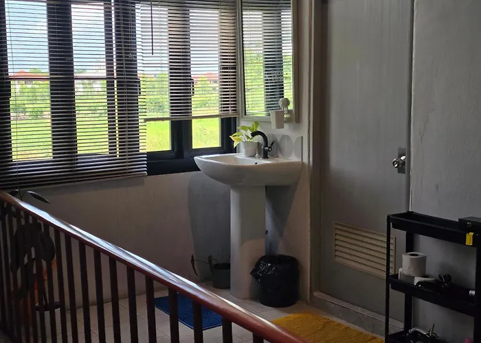 Dramatic Exit - Cozy Loft House Near Suvarnabhumi Airport Holiday home